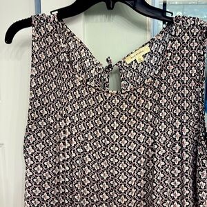 Pink and black Max Studio